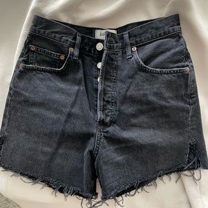 Agolde Dee Shorts SIZE 26 in Black (Aritzia)